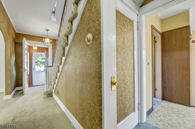 219 Shelley Avenue Elizabeth NJ 07208