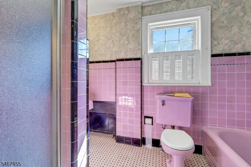 219 Shelley Avenue Elizabeth NJ 07208