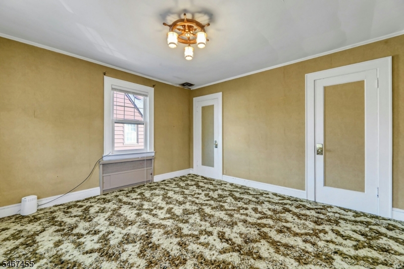 219 Shelley Avenue Elizabeth NJ 07208