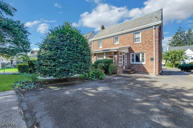 219 Shelley Avenue Elizabeth NJ 07208