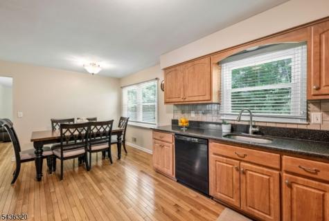 37 Wolfe Drive Wanaque NJ 07465