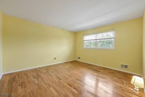 37 Wolfe Drive Wanaque NJ 07465