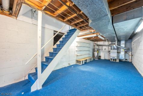 37 Wolfe Drive Wanaque NJ 07465