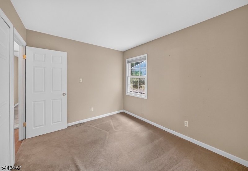 6 Concord Drive Franklin NJ 08873