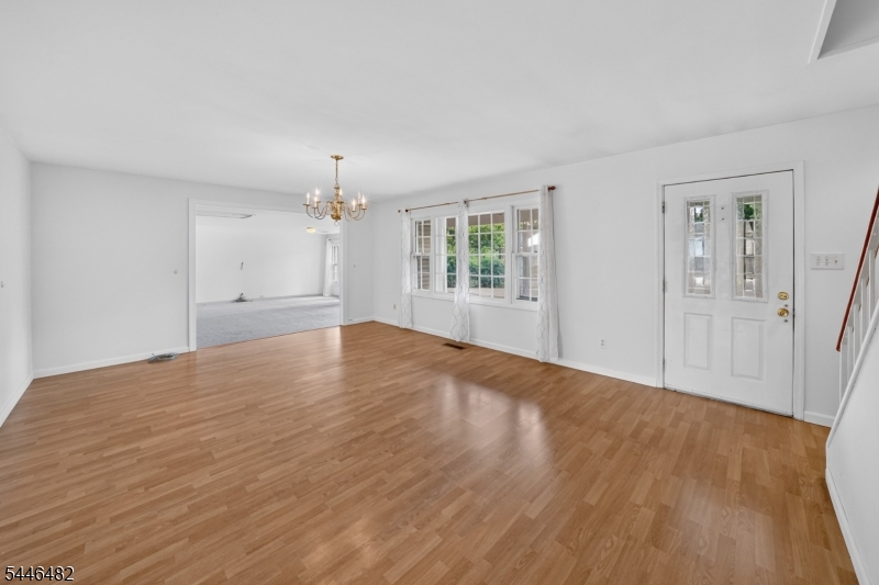 6 Concord Drive Franklin NJ 08873