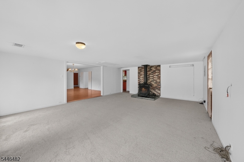 6 Concord Drive Franklin NJ 08873