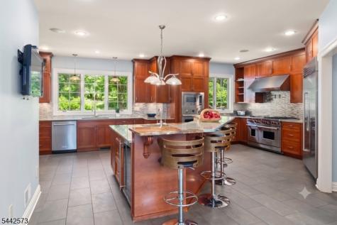 2 Cobblefield Road Mendham NJ 07945