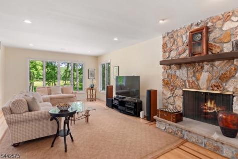 2 Cobblefield Road Mendham NJ 07945