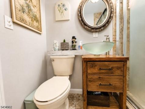131 Long Hill Drive Clifton NJ 07013