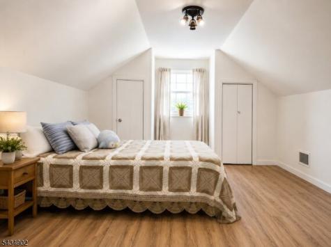 131 Long Hill Drive Clifton NJ 07013