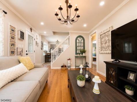 131 Long Hill Drive Clifton NJ 07013