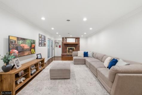 30 Cheryl Road Montville NJ 07058