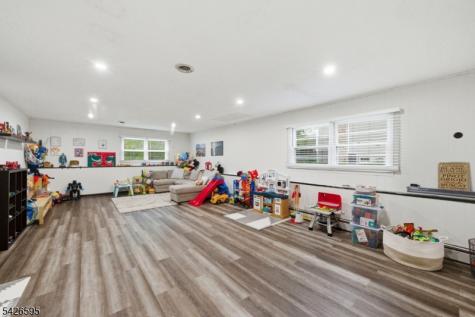 30 Cheryl Road Montville NJ 07058