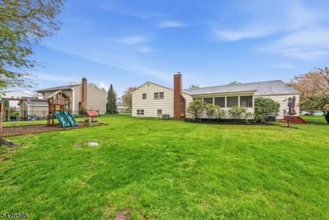 30 Cheryl Road Montville NJ 07058