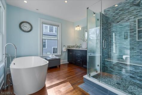 41 Oakwood Avenue Montclair NJ 07043