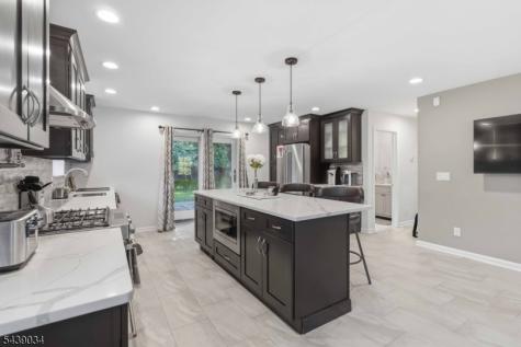 913 High Mountain Road North Haledon NJ 07508