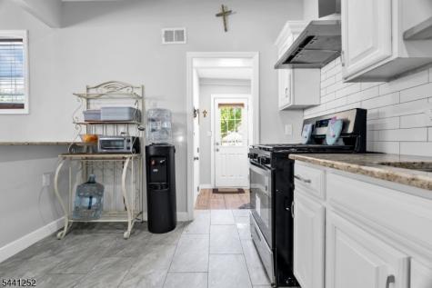 510 Burnham Road Elizabeth NJ 07202