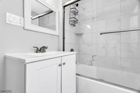 510 Burnham Road Elizabeth NJ 07202
