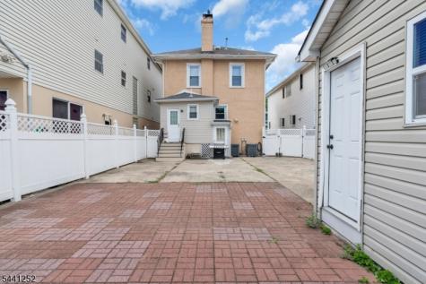 510 Burnham Road Elizabeth NJ 07202