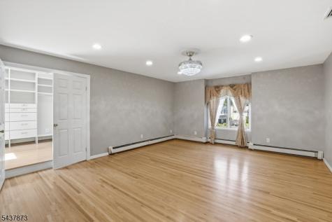 2 Woodside Avenue West Caldwell NJ 07006