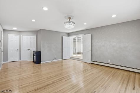 2 Woodside Avenue West Caldwell NJ 07006