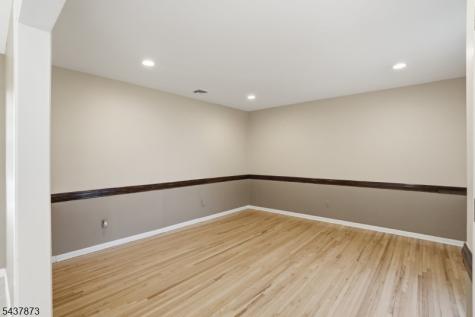 2 Woodside Avenue West Caldwell NJ 07006