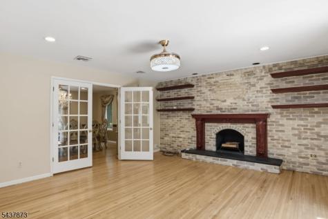 2 Woodside Avenue West Caldwell NJ 07006
