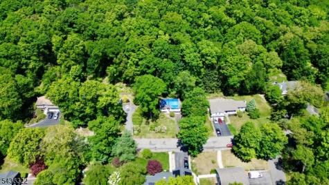 36 Paderewski Road Jefferson NJ 07438