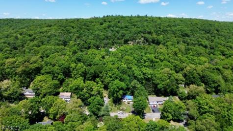 36 Paderewski Road Jefferson NJ 07438