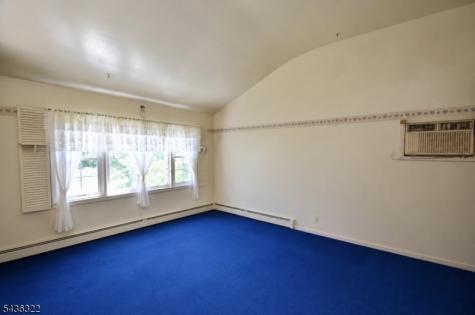 36 Paderewski Road Jefferson NJ 07438