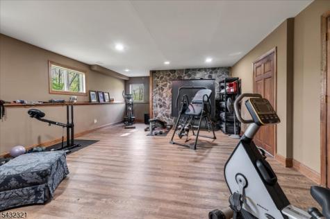 65 Gunn Road Frankford NJ 07826