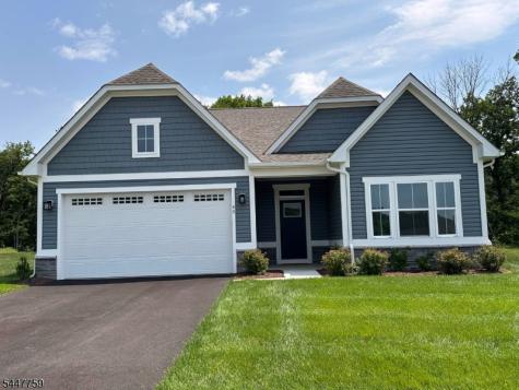 40 Thomas Knoll Boulevard Mansfield NJ 07865