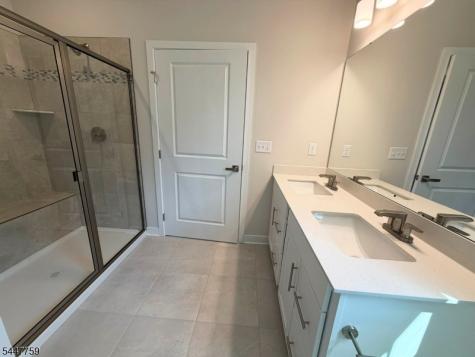 40 Thomas Knoll Boulevard Mansfield NJ 07865