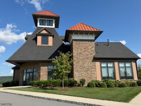 40 Thomas Knoll Boulevard Mansfield NJ 07865