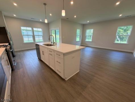 40 Thomas Knoll Boulevard Mansfield NJ 07865