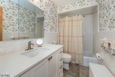 39 Homestead Avenue East Hanover NJ 07936
