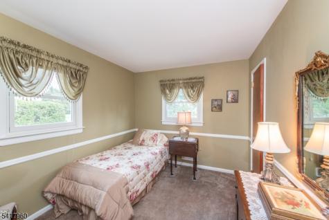 39 Homestead Avenue East Hanover NJ 07936
