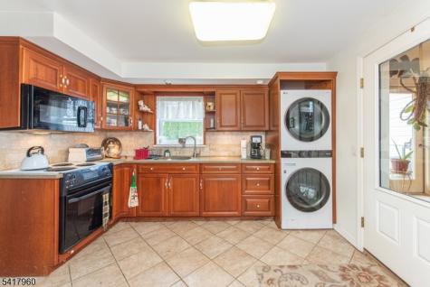 39 Homestead Avenue East Hanover NJ 07936