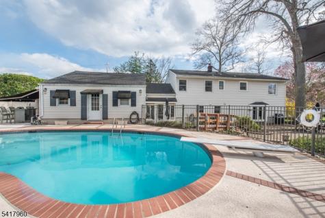 39 Homestead Avenue East Hanover NJ 07936