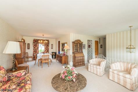 39 Homestead Avenue East Hanover NJ 07936