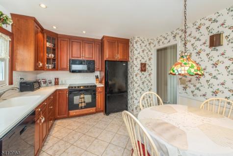 39 Homestead Avenue East Hanover NJ 07936
