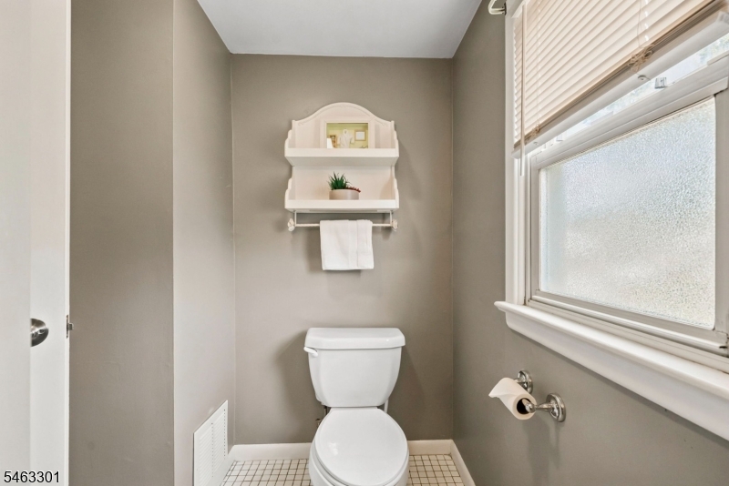 171 Olive Avenue Pompton Lakes NJ 07442