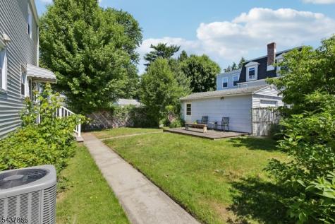 251 Main Street East Rutherford NJ 07073