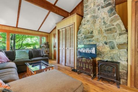 2079 Lakeside Drive Vernon NJ 07422