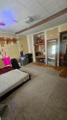 283 State Route 284 Wantage NJ 07461