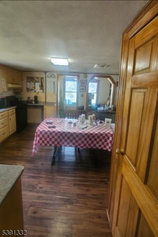 283 State Route 284 Wantage NJ 07461