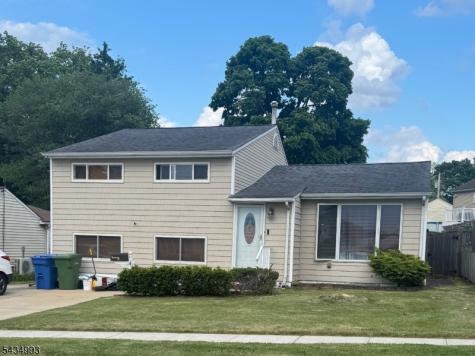 4 Dunlap Drive Sayreville NJ 08859