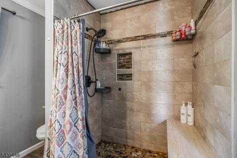 203 Harris Avenue Middlesex NJ 08846