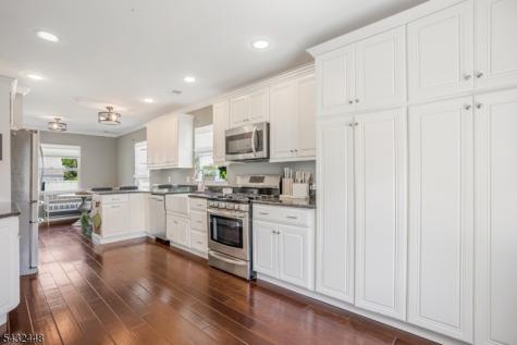 203 Harris Avenue Middlesex NJ 08846