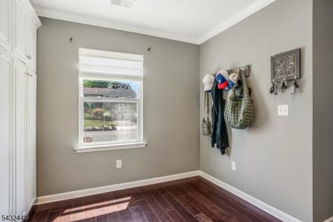 203 Harris Avenue Middlesex NJ 08846